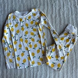 Hanna Andersson lemons pajamas size 8